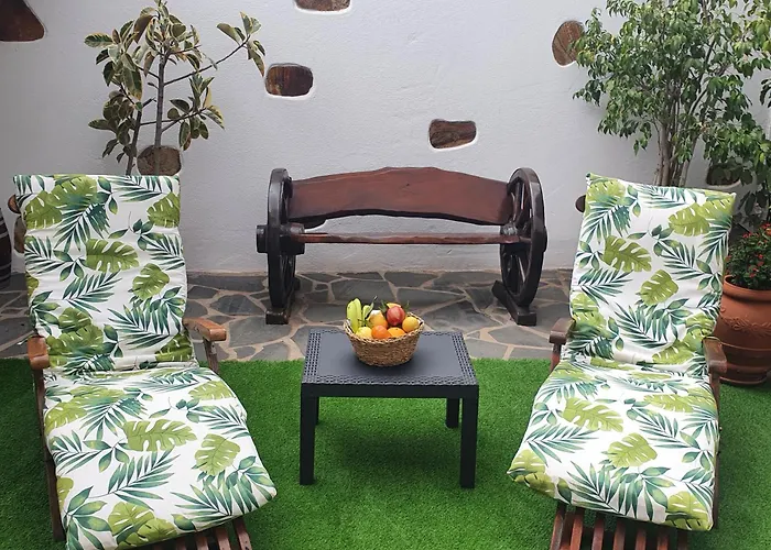 La Gallania De Papa Pepe Santa Lucía